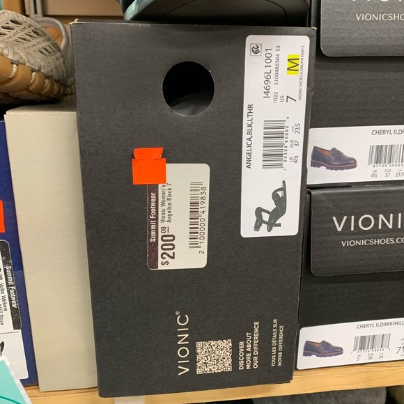 Vionic Black Sandals with Ankle Straps and Braided Design - Picture 10 of 10